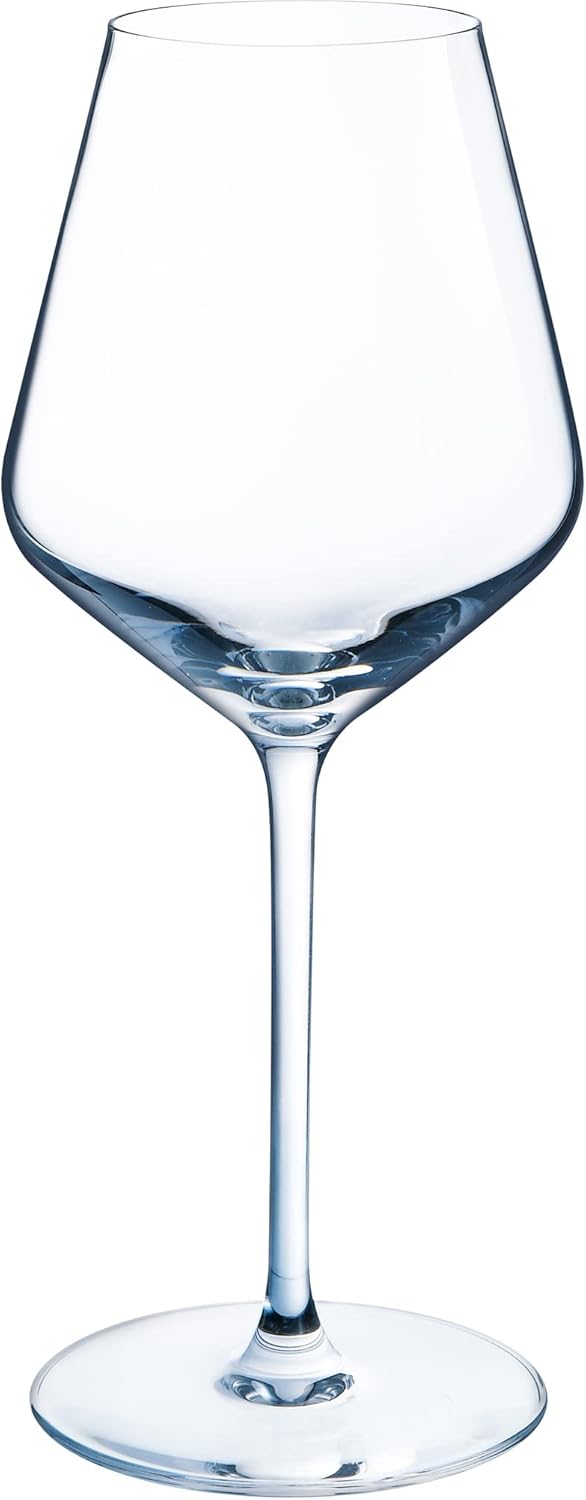 Couverts - service de table - assiettes - verres..